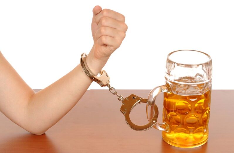 Alkoholismus wie das Aufhören mit dem Trinken